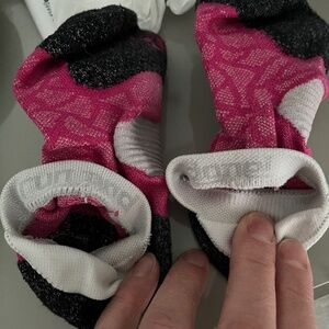 Lululemon Speed Sock  *Silver - Magenta - Size M